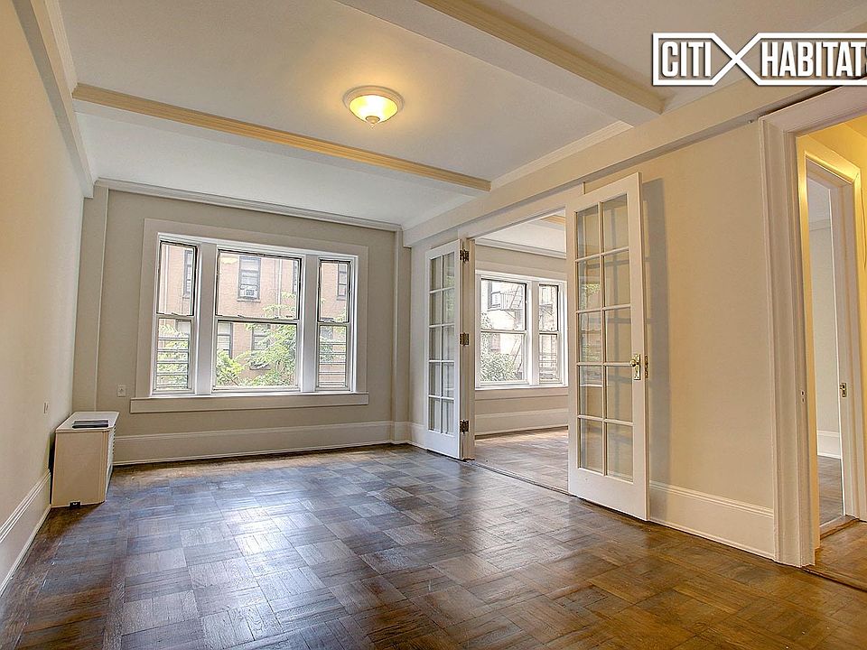 1st image of 250 W 104th St APT 33