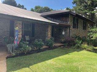 819 N 16th Section Rd, Monticello, AR 71655