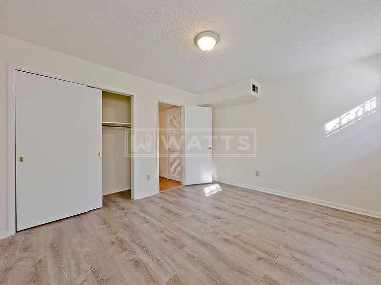 1639 11th Pl S — Photo 26