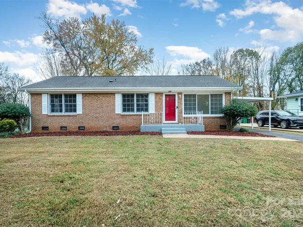 521 Colony Acres Dr, Charlotte, NC 28217