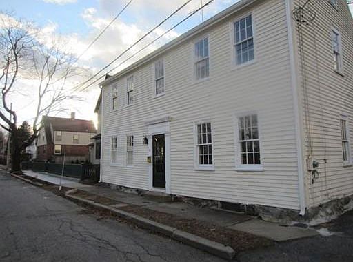 1st image of 30 Madison St