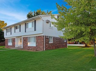 24024 Hall Rd APT 4, Clinton Township, MI 48036