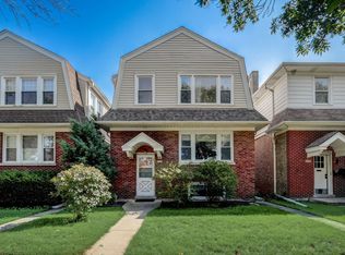 5325 W Winona St, Chicago, IL 60630