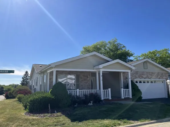 210 Hialeah Ln Lot 915, Grayslake, IL 60030