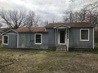 106 Howard St, Pocola, OK 74902