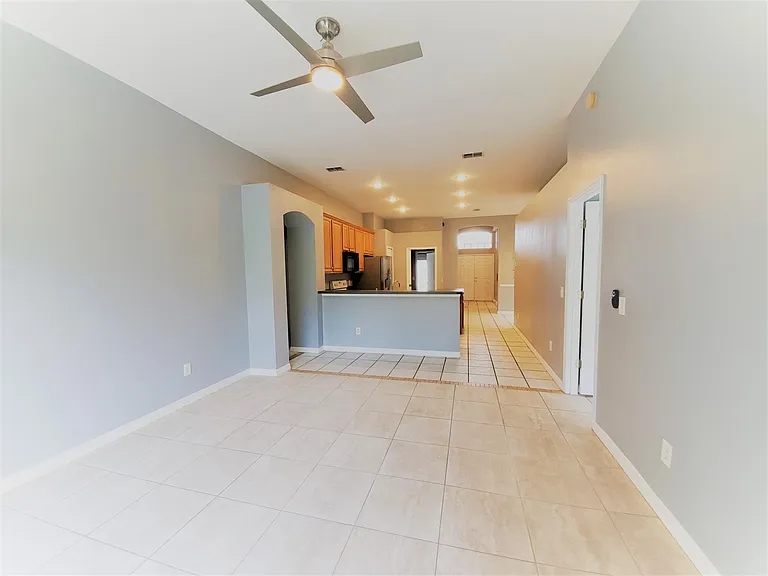 3504 Kayla Cir — Photo 2
