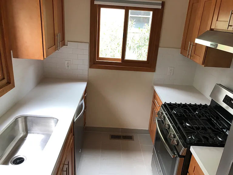 845 Reichert Ave #1 — Photo 12