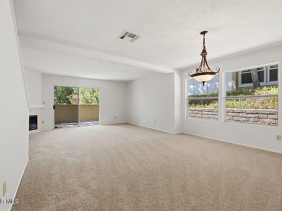 4th image of 2731 N Erringer Rd #17