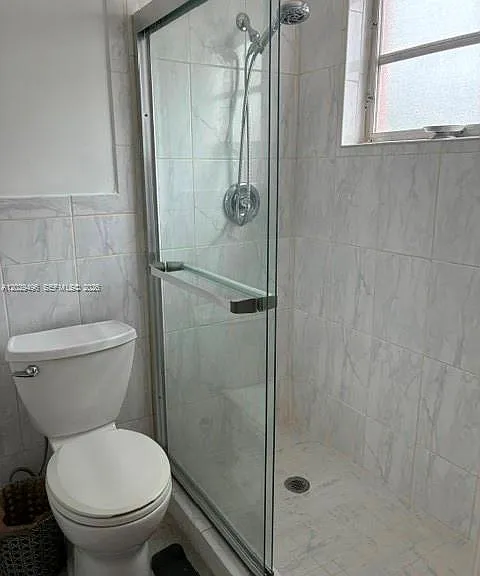 180 NE 12th Ave #11B — Photo 17