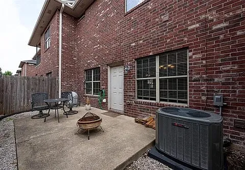 307 Forest Dr — Photo 17