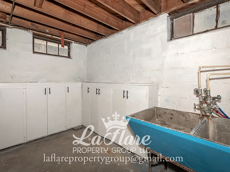 1612 Berdan Ave #2 — Photo 10