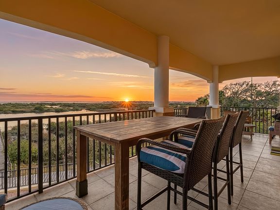 4th image of 1 Radio Rd Unit 202