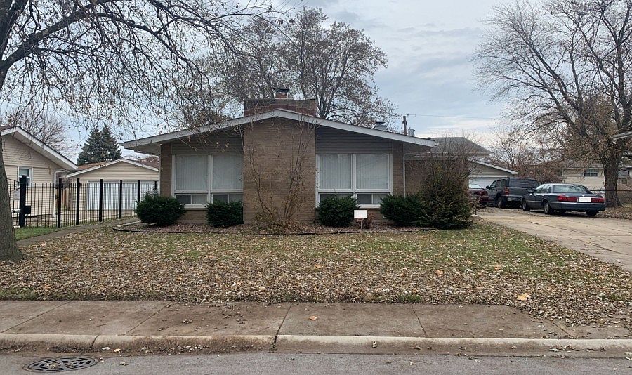 1st image of 1238 King Dr