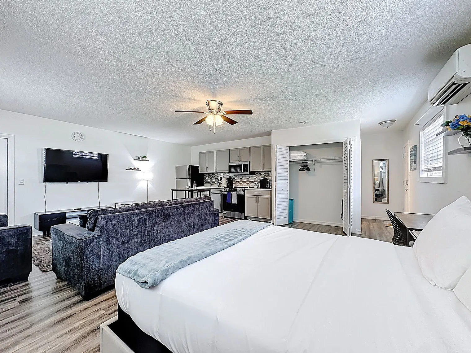Studio, 1.0 bath, 473 sqft, $2,642 — Photo 4