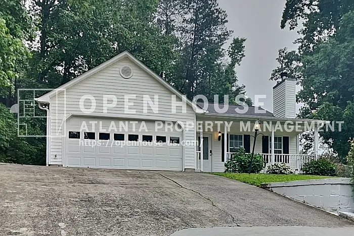 2979 Trotters Crest Dr — Photo 1