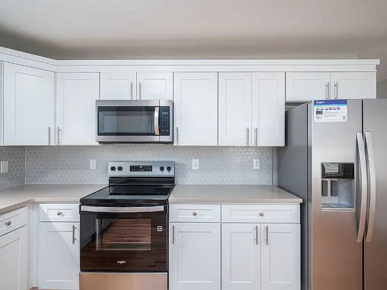 412 Forest Dr — Photo 10