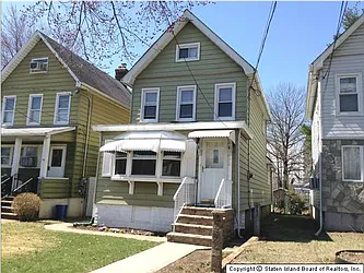 70 Arlington Avenue  image 1 of 9