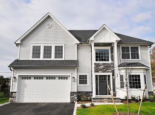 99 N Lincoln Ave, Colonia, NJ 07067