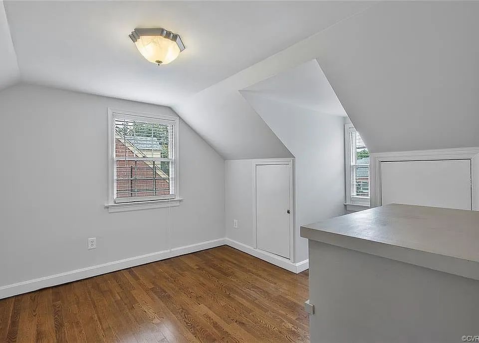 1st image of 3203 Griffin Ave