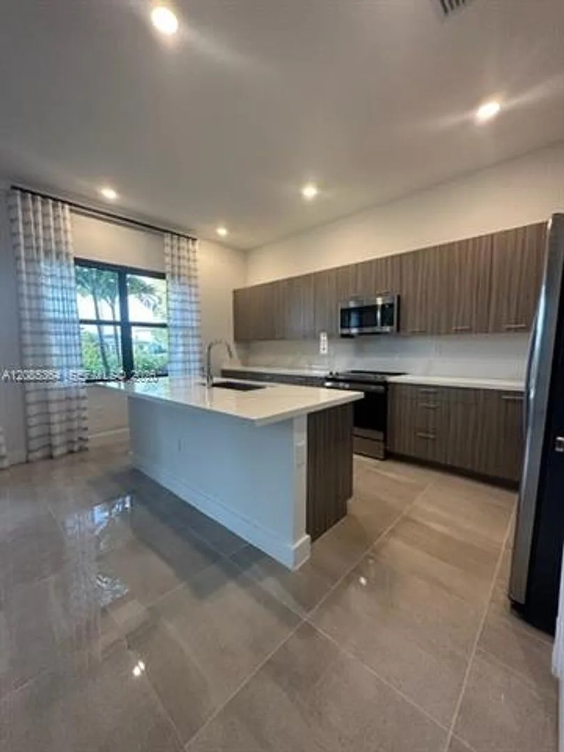 17521 SW 43rd St # 0, Miramar, FL 33029 — Photo 1