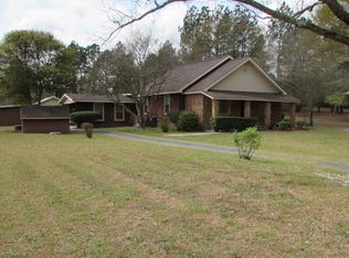 2005 McDonald Ave, Hamlet, NC 28345