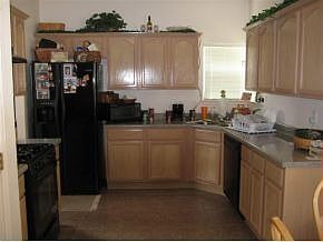3rd image of 10791 Elise St