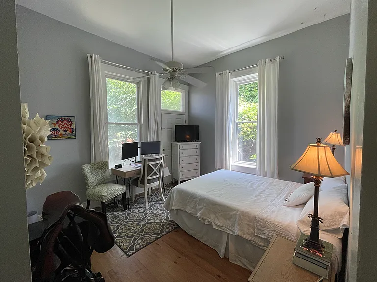 E Washington St — Photo 15