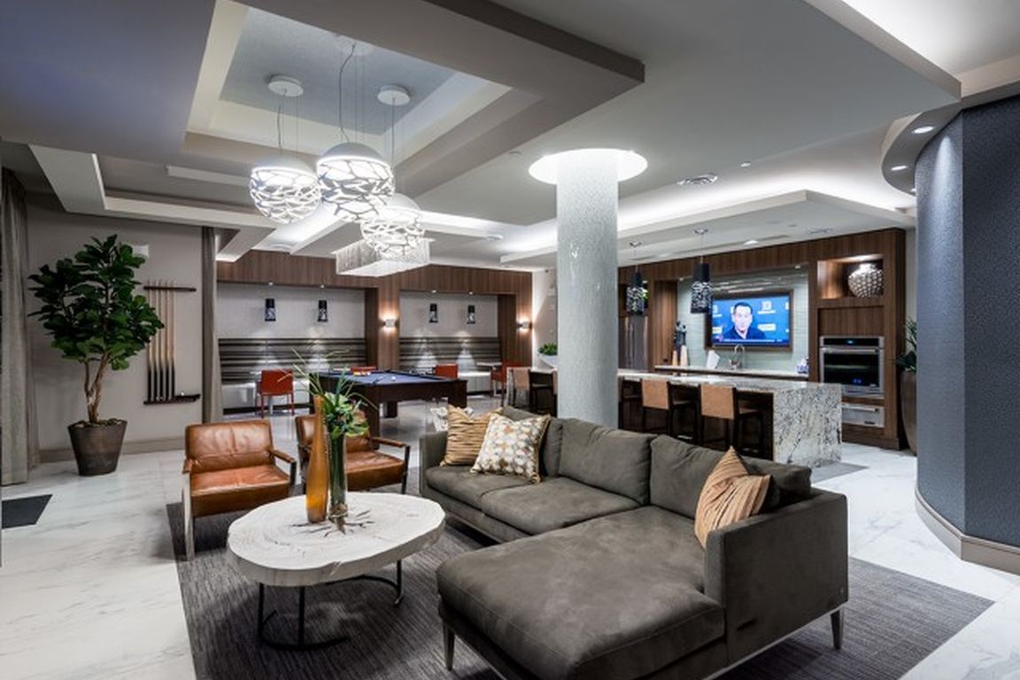 Billiards Lounge