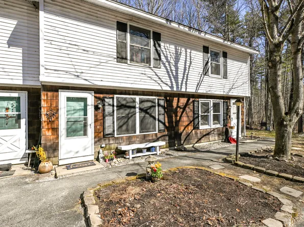 18 Cosmic Way #18, Windham, ME 04062