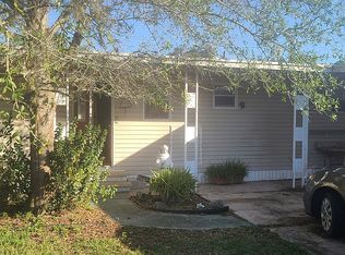 5541 Betmar Dr, Zephyrhills, FL 33542