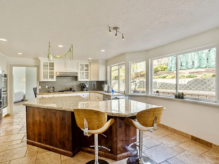 S Old Mill Cir — Photo 32
