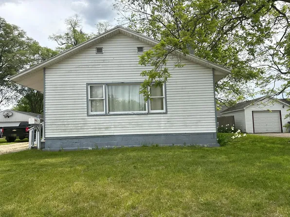 309 McKinley St, Otsego, MI 49078