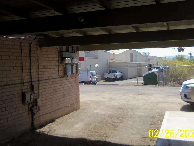 2451 N Park Ave #C — Photo 2