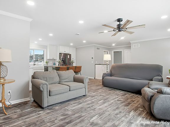 5th image of 2022 Woodlane Dr