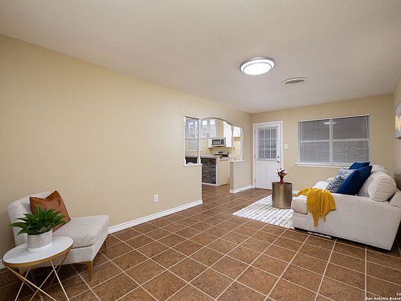 4th image of 9022 Lytle Ave