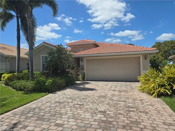 1497 Birdie Dr, Naples, FL 34120