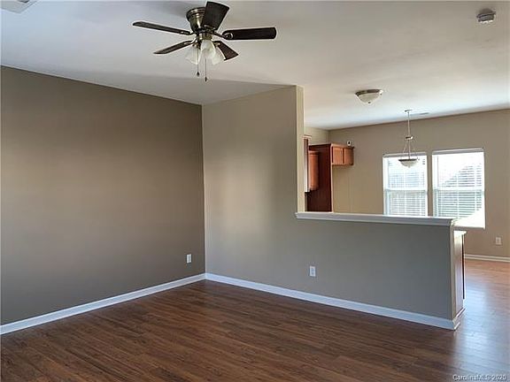 3rd image of 4547 Stone Mountain Dr #357