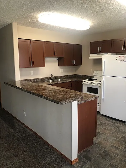 Building Photo - 905 1st Ave #2