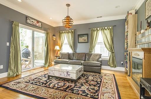 4th image of 34 Church St #1