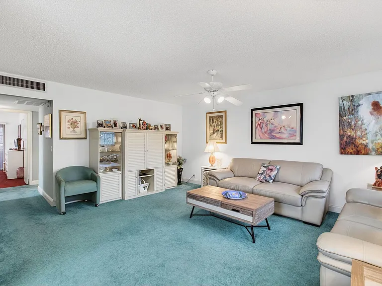213 Waterford Cir #I — Photo 10