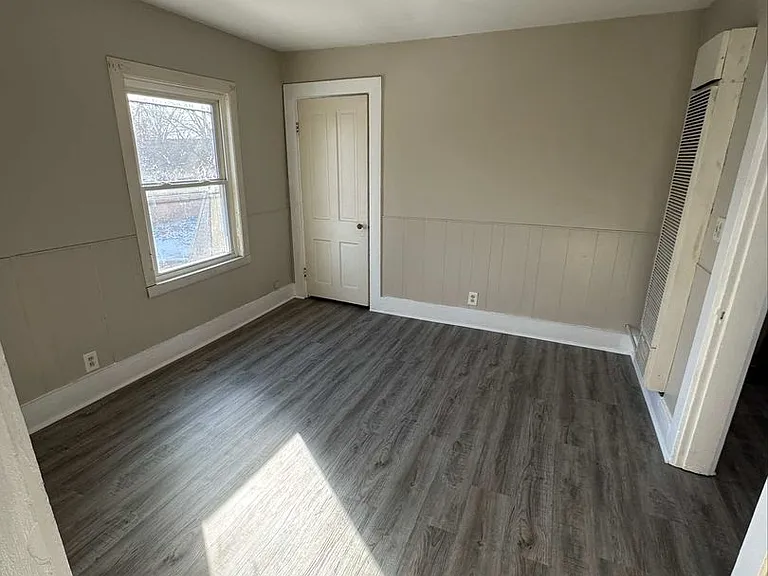 1426 High St — Photo 8