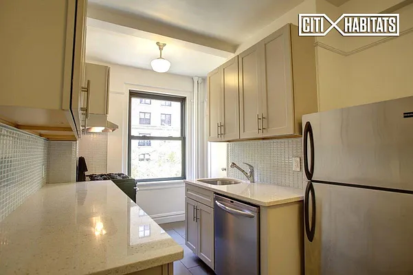 Rented by Citi Habitats | media 17