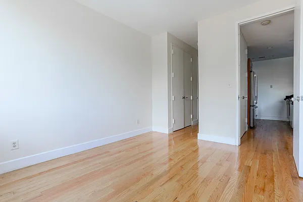 Rented by ERNY LLC | media 36