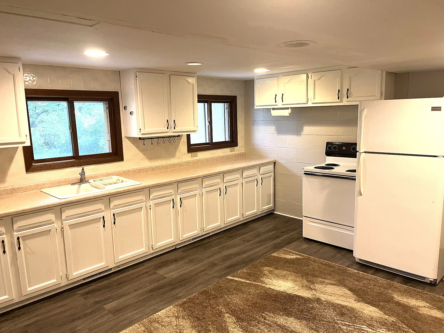 2 bed, 800 sqft, $925 — Photo 1
