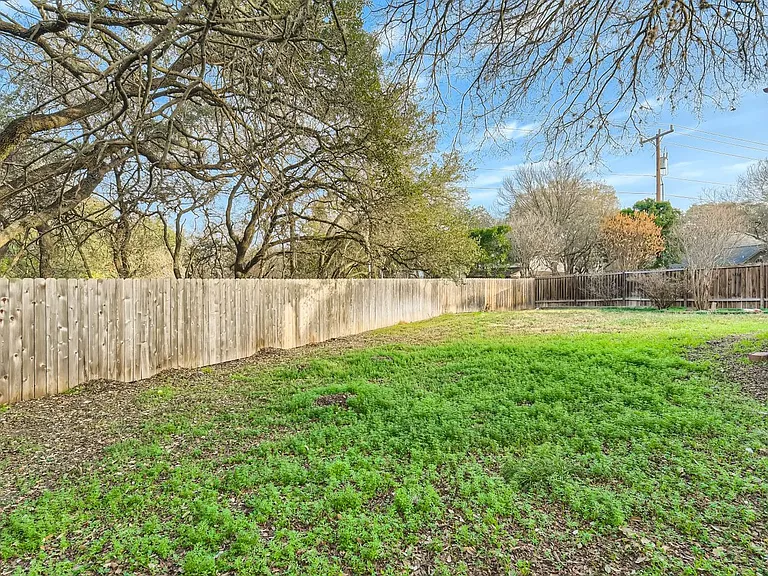 11747 Paddlebrook — Photo 32
