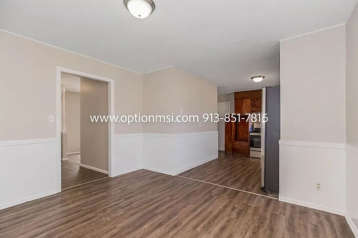 8006 E 118th Ter — Photo 10