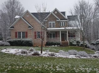 5010 Robdot Dr, Oak Ridge, NC 27310