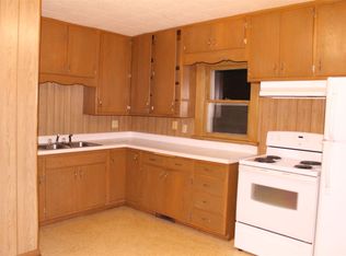 115 North St APT 2, Sun Prairie, WI 53590