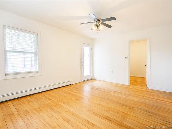 5th image of 31 Topeka St