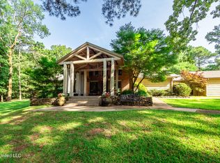 6147 Wirtz Rd, Flowood, MS 39232